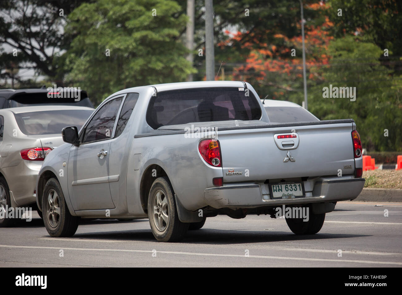 Download Mitsubishi Pickup High Resolution Stock Photography And Images Page 3 Alamy Yellowimages Mockups