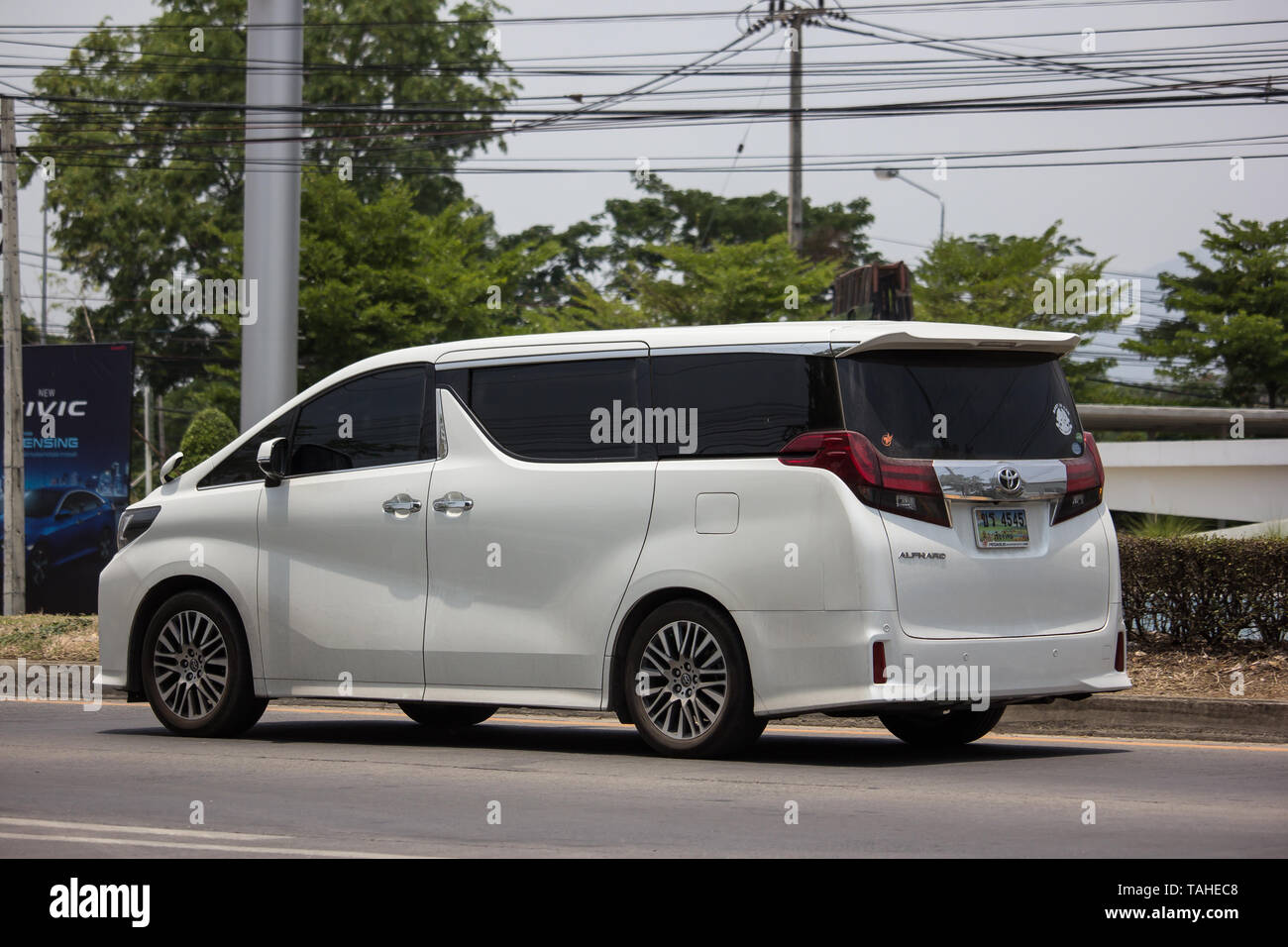 Toyota alphard hi-res stock photography and images - Alamy