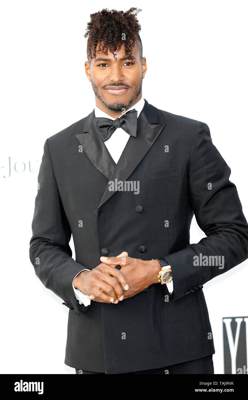 DJ Ruckus attending the 26th amfAR's Cinema Against Aids Gala during ...