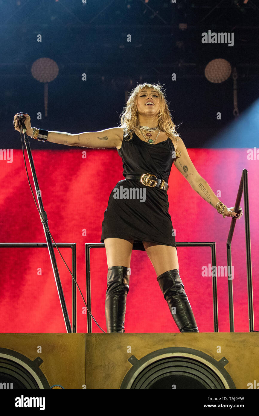 Middlesborough, UK. 25th May, 2019. Miley Cyrus headlining Day 1 of BBC Radio 1's Big Weekend 2019 at Stewart Park, Credit: Jason Richardson/Alamy Live News Stock Photo