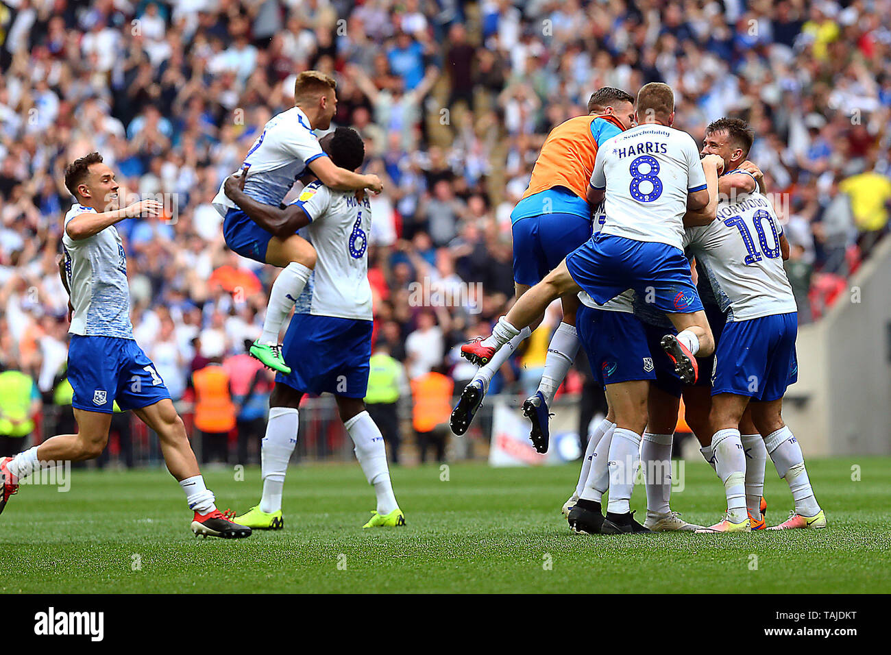 Tranmere celebrate after the EFL Sky Bet League 2 Play-Off Final match between Newport County and Tranmere Rovers at Wembley Stadium, London, England on 25 May 2019. Photo by Dave Peters.  Editorial use only, license required for commercial use. No use in betting, games or a single club/league/player publications. Stock Photo