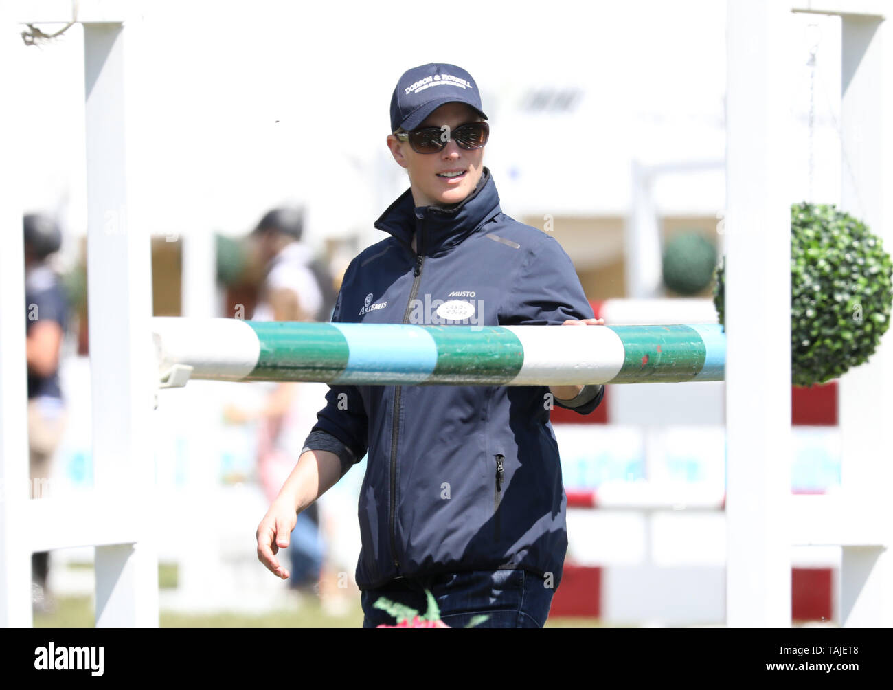 Houghton, UK. 25th May, 2019. Zara Tindall walks the showjumping course at the Saracen Horse