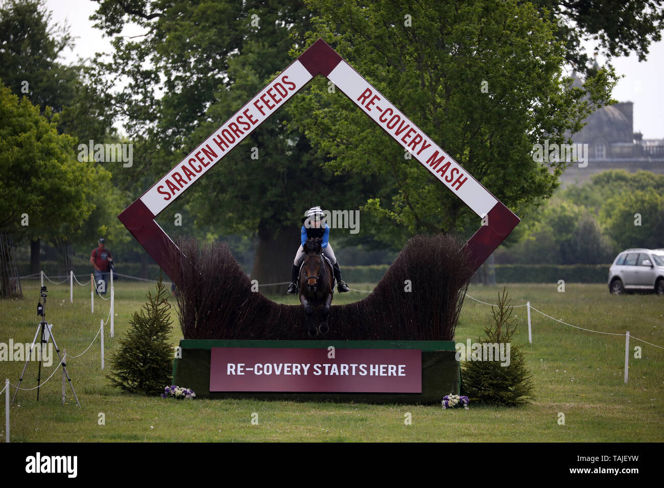 Houghton, UK. 25th May, 2019. Jessica Baugh, riding RNH Vincent Junior