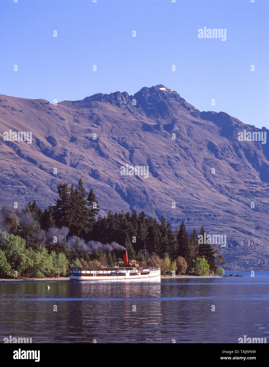 Steam ship TSS Earnslaw on Lake Wakatipu, Queenstown, Otago Region, South Island, New Zealand Stock Photo