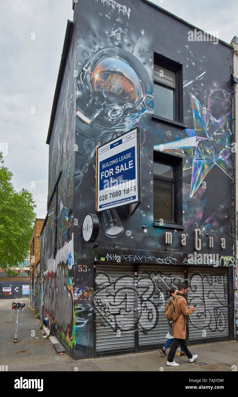 LONDON SPITALFIELDS BRICK LANE PROPERT FOR SALE WITH ART AND GRAFFITI