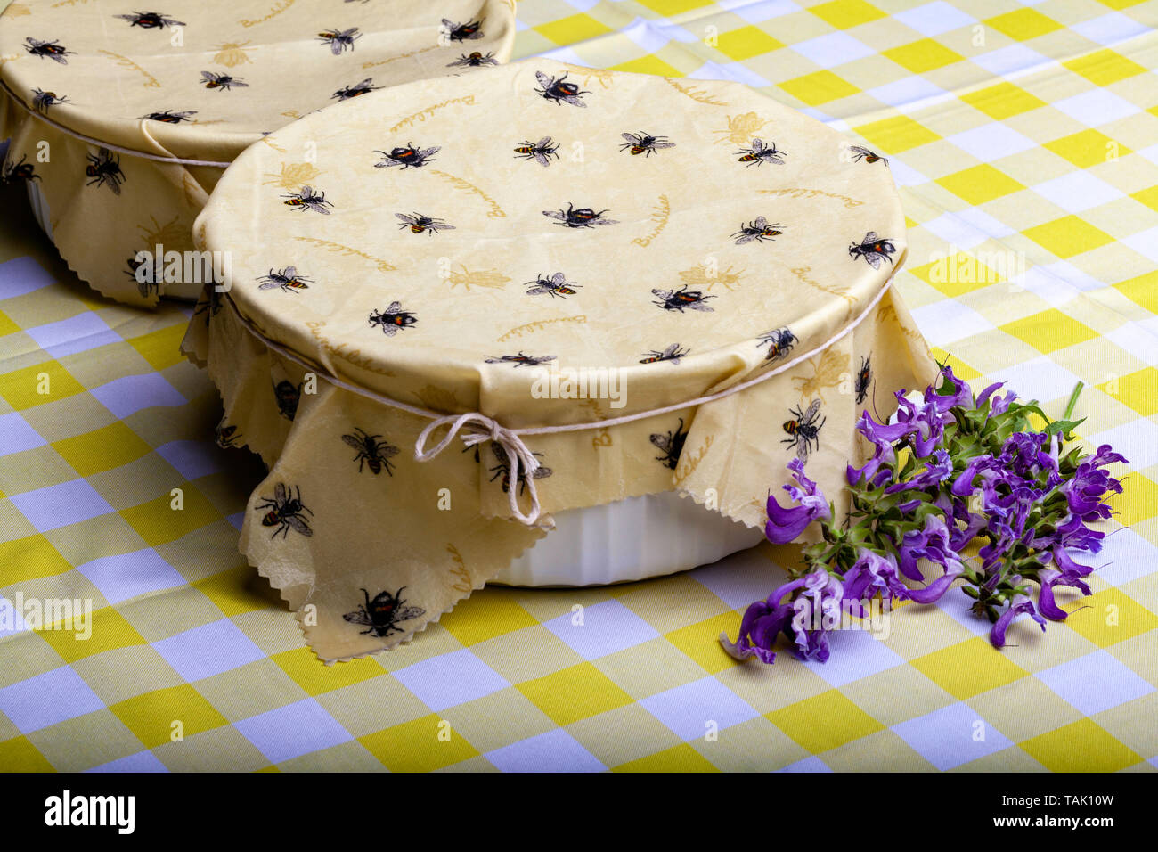 Food wraps containers hires stock photography and images Alamy