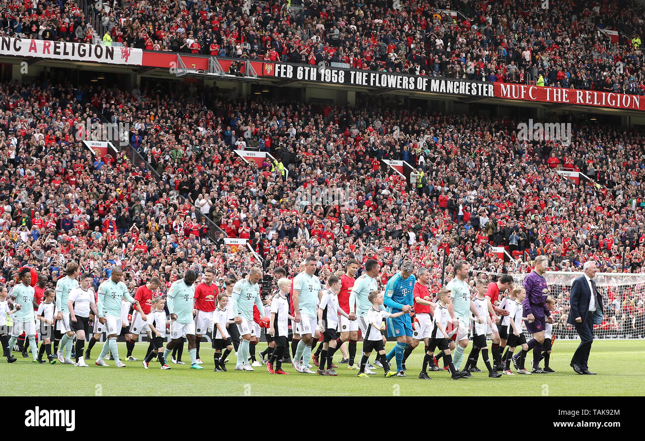 Man utd 1999 hi-res stock photography and images - Alamy Man utd 1999 hi-res stock photography and images - Alamy