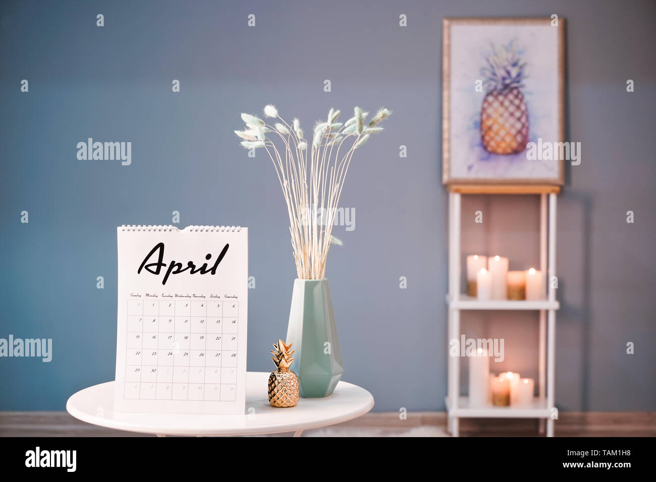 Calendar shelves in interior hi-res stock photography and images - Alamy