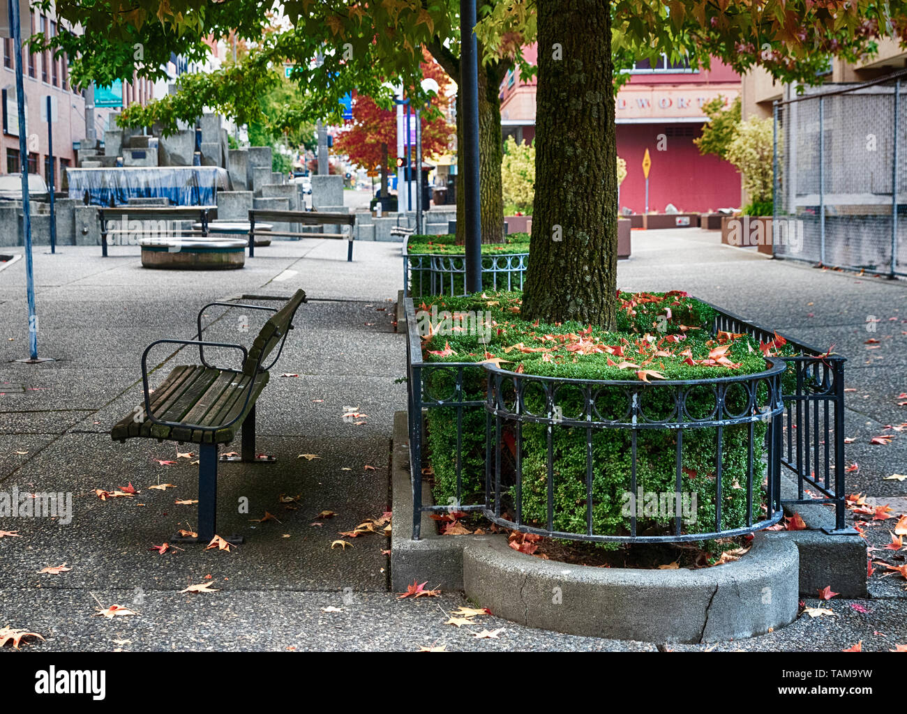 Unusual urban park landscape hi-res stock photography and images - Alamy