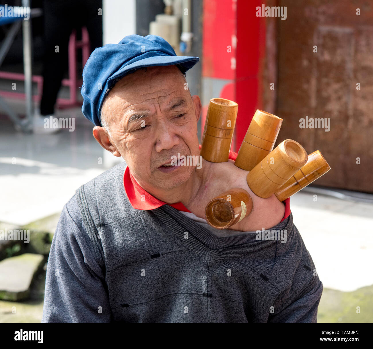 Chengdu sichuan china hires stock photography and images Alamy