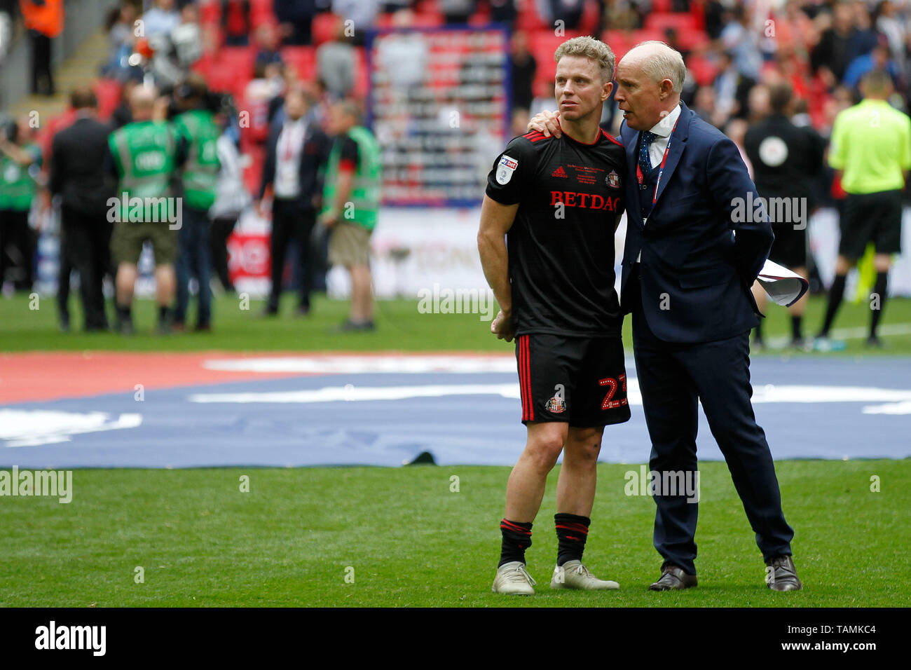 Grant Leadbitter of Sunderland receives words of comfortt from Sky Sports David Craig during the EFL Sky Bet League 1 Play-Off Final match between Charlton Athletic and Sunderland at Wembley Stadium, London, England on 26 May 2019. Photo by Carlton Myrie.  Editorial use only, license required for commercial use. No use in betting, games or a single club/league/player publications. Stock Photo