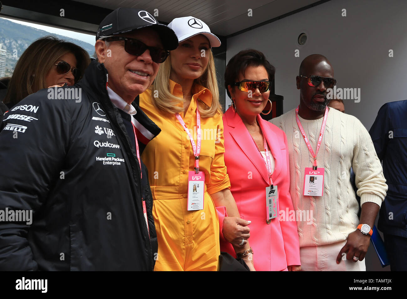 (L to R): Kris Jenner (USA), Dee Hilfiger (USA), and Tommy Hilfiger (USA).  27.05.2018. Formula 1 World Championship, Rd 6, Monaco Grand Prix, Monte  Carlo, Monaco, Race Day. Photo credit should read: XPB/Press Association  Images Stock Photo - Alamy