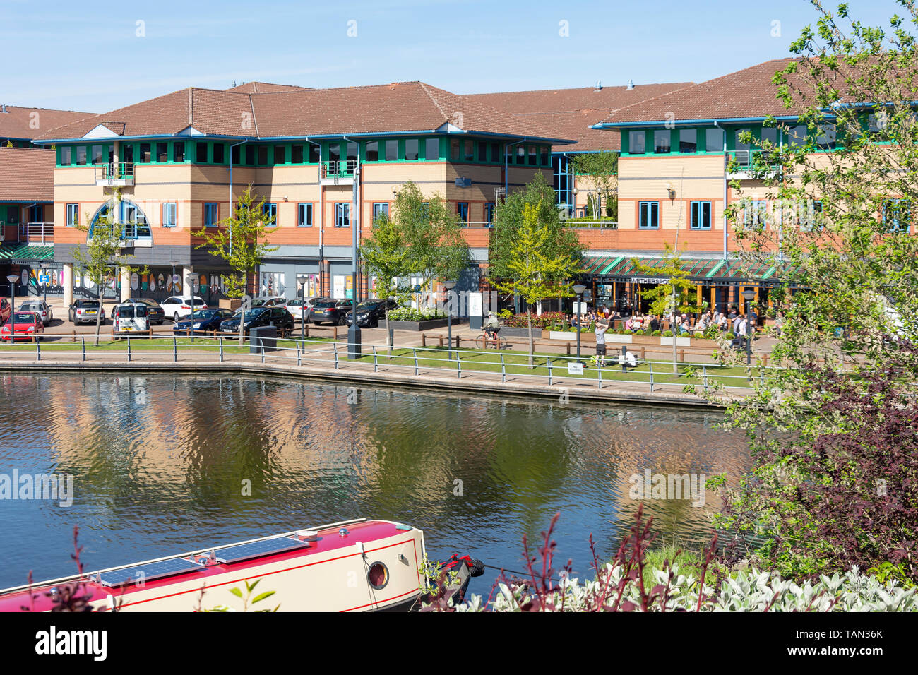 Marina Waterfront, Brierley Hill, Dudley, West Midlands, England, United Kingdom Stock Photo