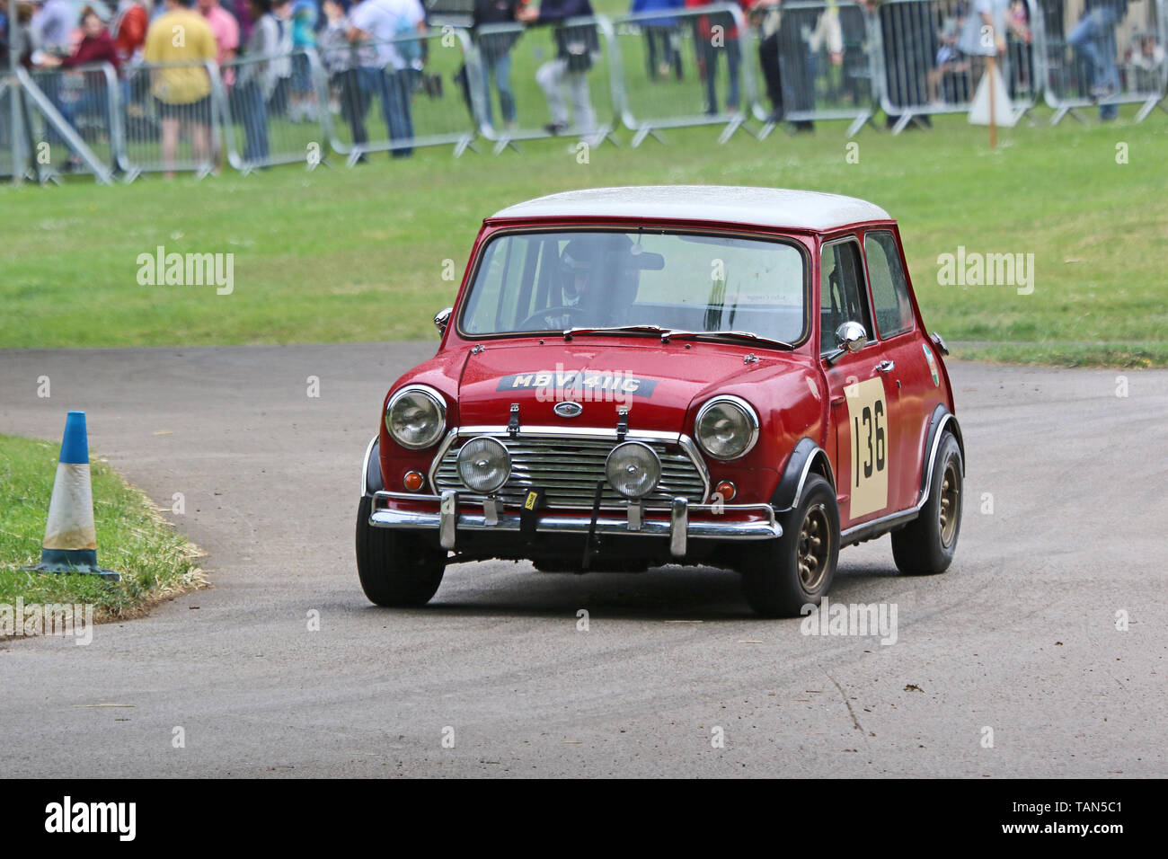 Mini Cooper, Motorsport at the Palace, Crystal Palace Race Circuit, London, UK, 26 May 2019, Photo by Richard Goldschmidt Stock Photo