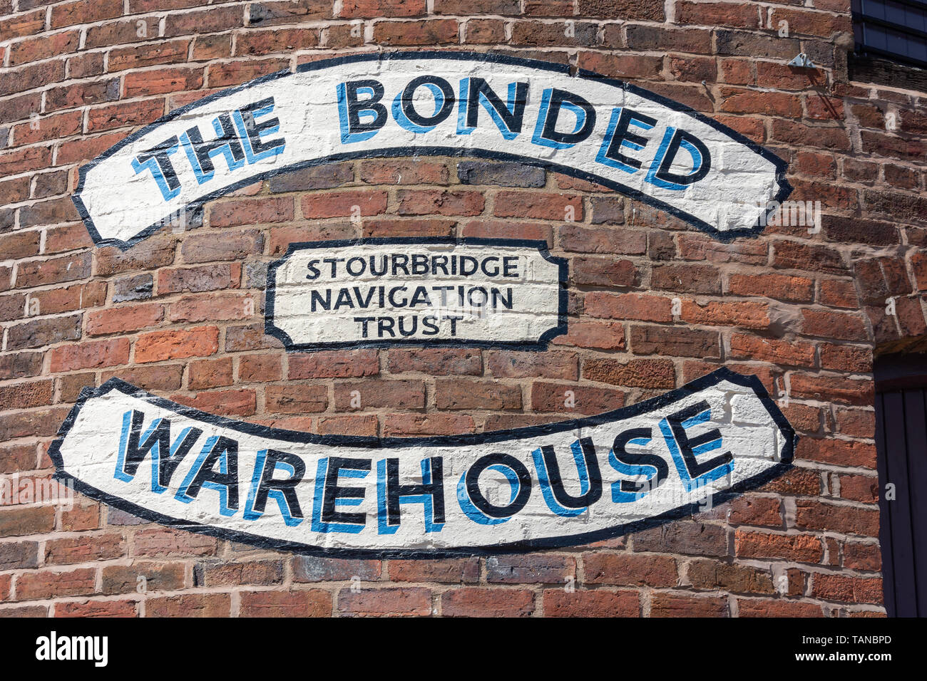 The Bonded Warehouse sign, Canal Street, Stourbridge, West Midlands, England, United Kingdom Stock Photo