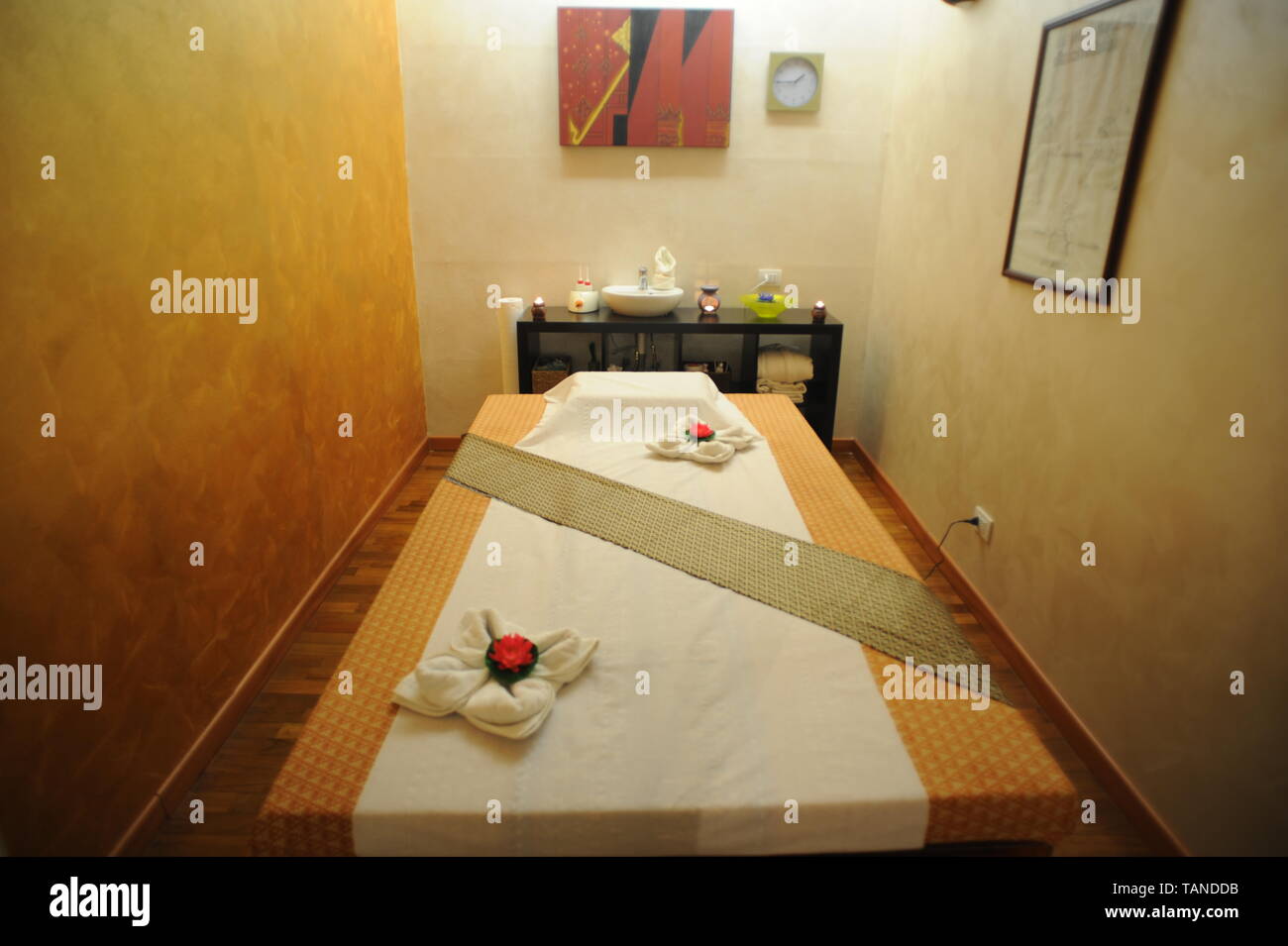 massage room with incense and candles Stock Photo Alamy