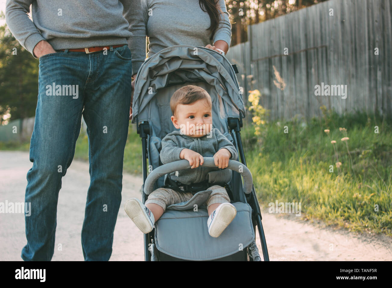 8 child stroller