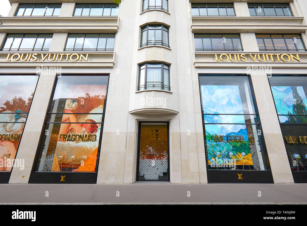 PARIS - SEPTEMBER 24: Facade Of Louis Vuitton Flagship Store Along Champs  Elysees, Taken On September 24, 2014 In Paris, France Stock Photo, Picture  and Royalty Free Image. Image 35660515.