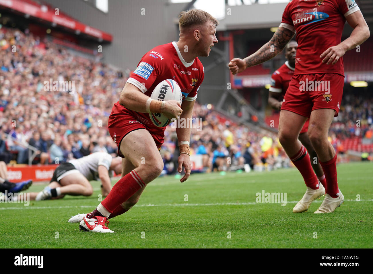 Huddersfield Giants's Aaron Murphy scores his sides ninth try    25th May 2019 , Anfield Stadium, Liverpool, England; Dacia Magic Weekend, Betfred Super League Round 16, Hull FC vs Huddersfield Giants ;   Credit: Terry Donnelly/News Images Stock Photo