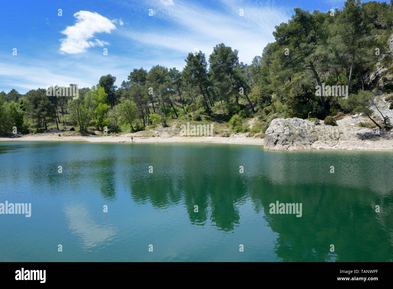 Peiroou Lake, Lac de Peirou, Glanum Barrage or Reservoir in the Alpilles Hills near Glanum, Saint Remy-de-Provence Provence France Stock Photo