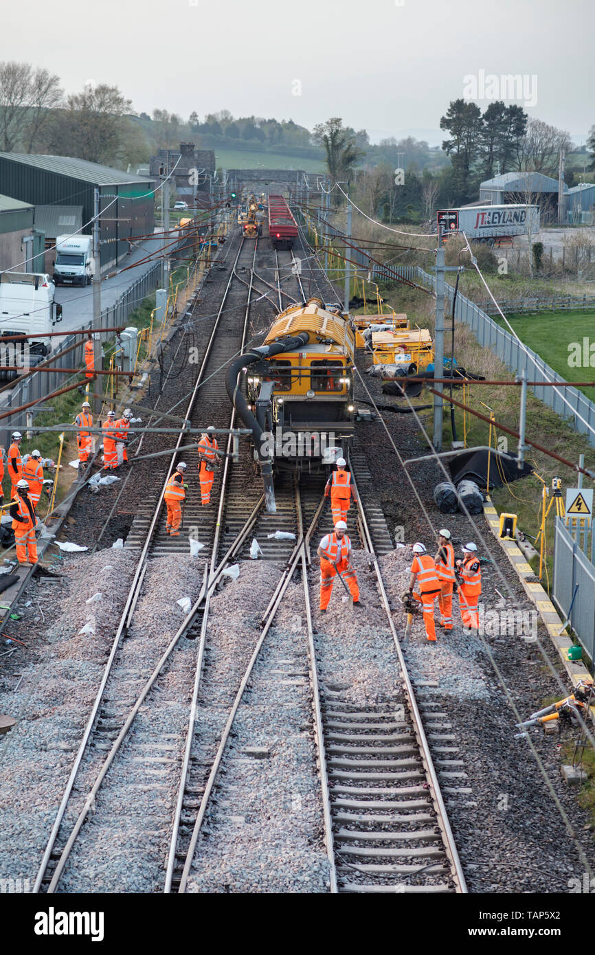 Railcare Railvac Sucking up ballast around pointwork on the west coast