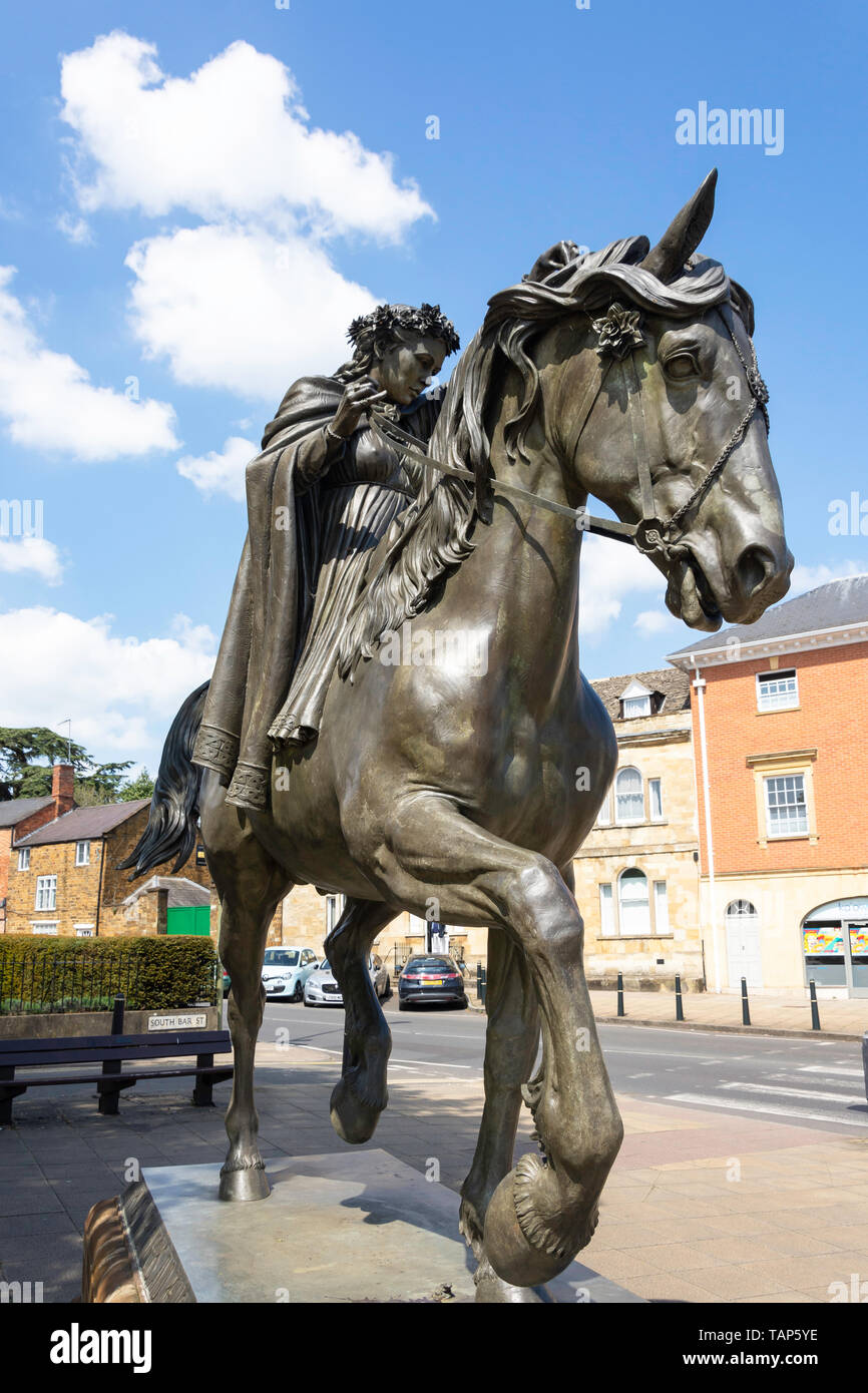 The 'Fine Lady upon a White Horse' statue, Horse Fair, Banbury, Oxfordshire, England, United Kingdom Stock Photo