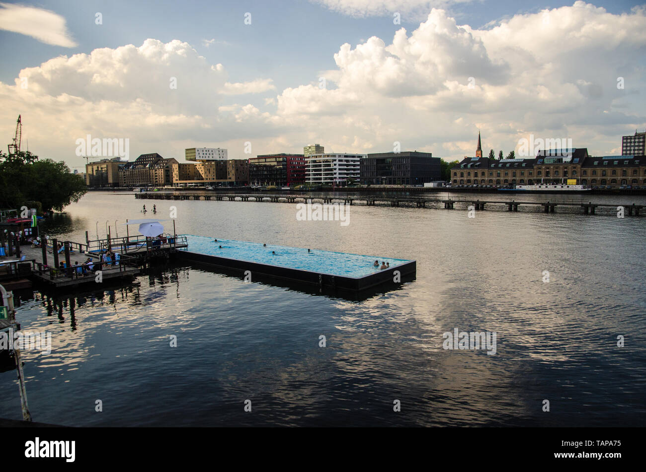 Badeschiff an der Arena, floating swimming pool on Spree river in