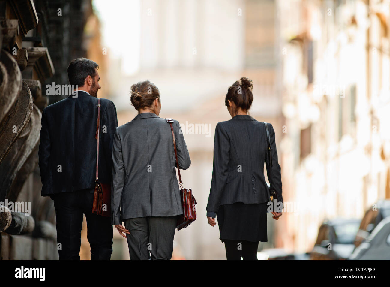 Business man walking street hi-res stock photography and images - Alamy