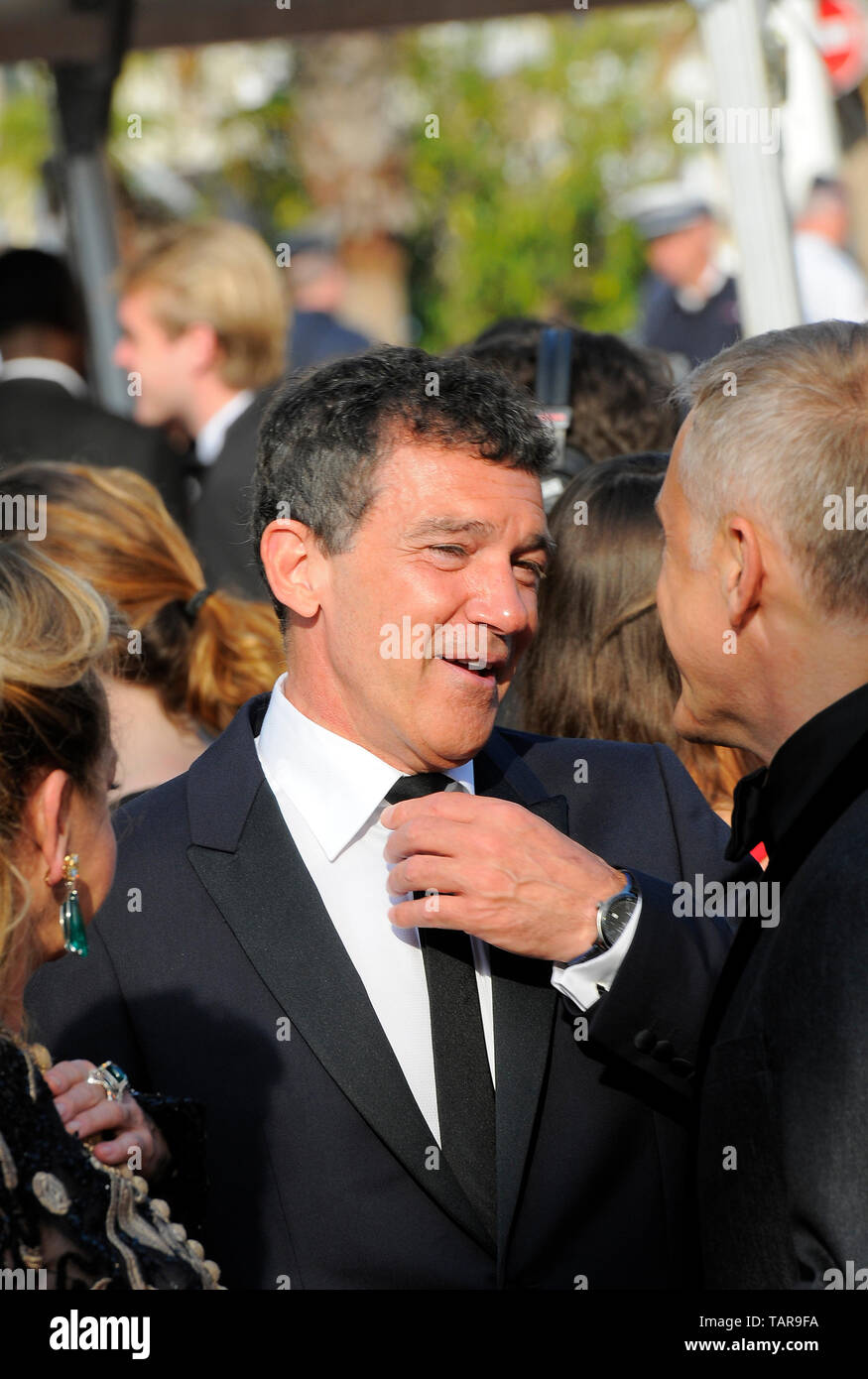 Antonio Banderas and Nicole Kimpel attend the Closing Ceremony Red Carpet of the 72nd Cannes Film Festival 2019. Stock Photo