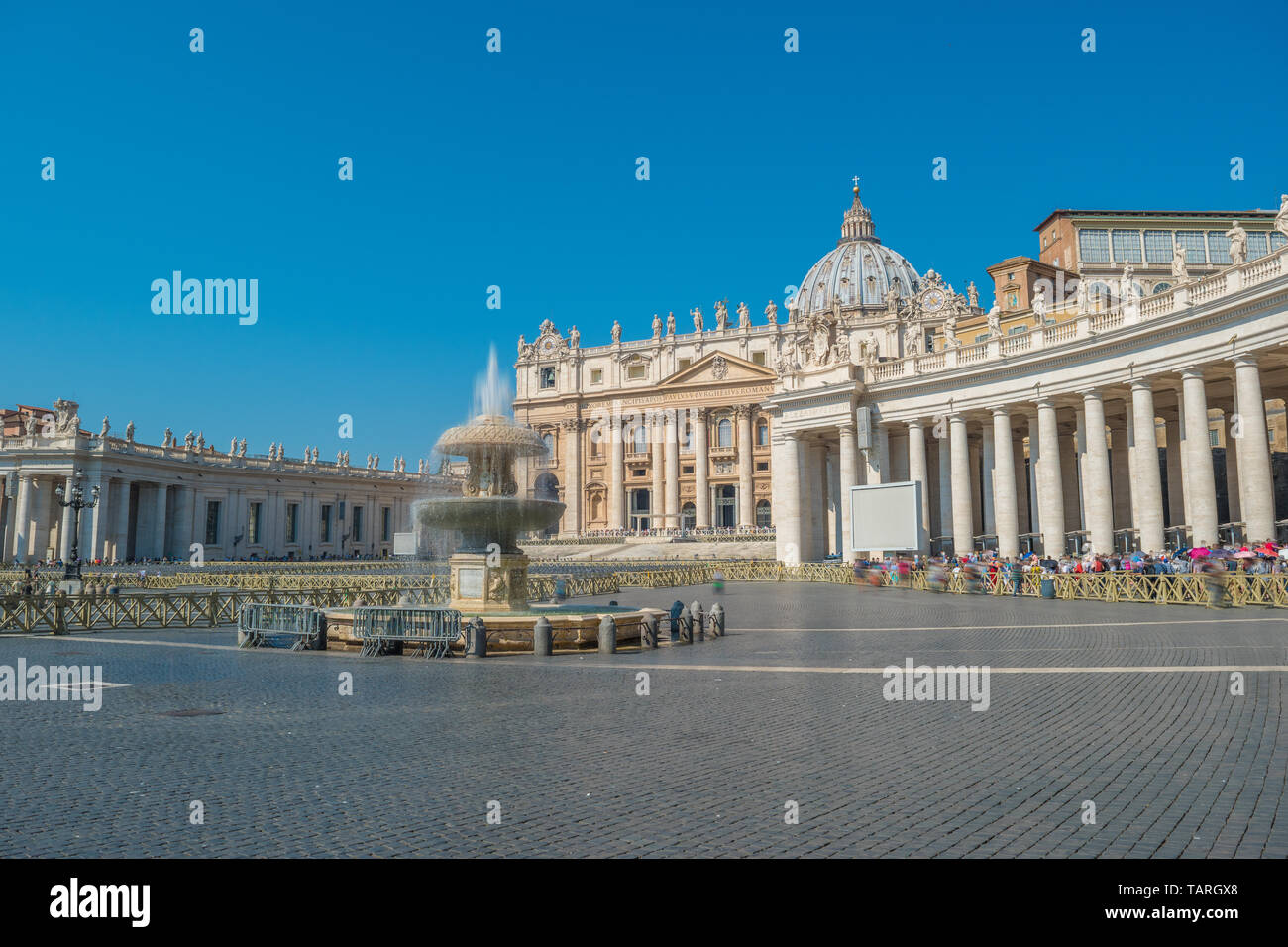 Bernini's Fountain and St. Peter's Square in the Vatican Stock Photo