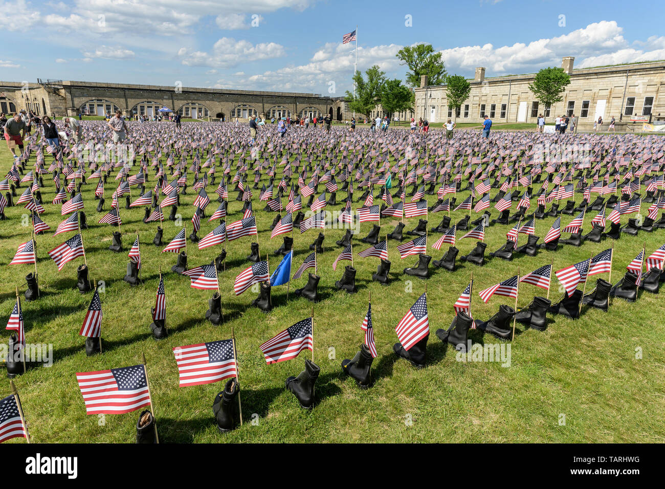 firm ground boots on 4g