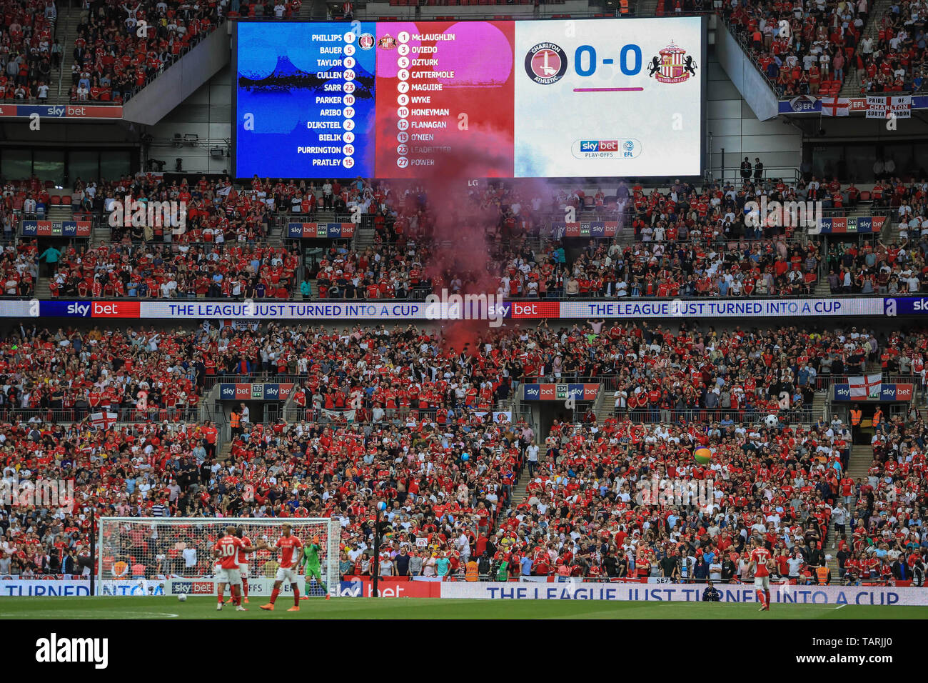 26th May 2019 , Wembley Stadium, London, England ; Sky Bet League 1 Playoff Final , Charlton Athletic vs Sunderland ; Charlton fans fill Wembley    Credit: Mark Cosgrove/News Images    English Football League images are subject to DataCo Licence Stock Photo