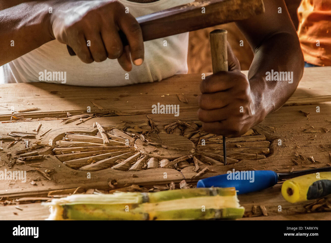 Traditional african art hi-res stock photography and images - Alamy