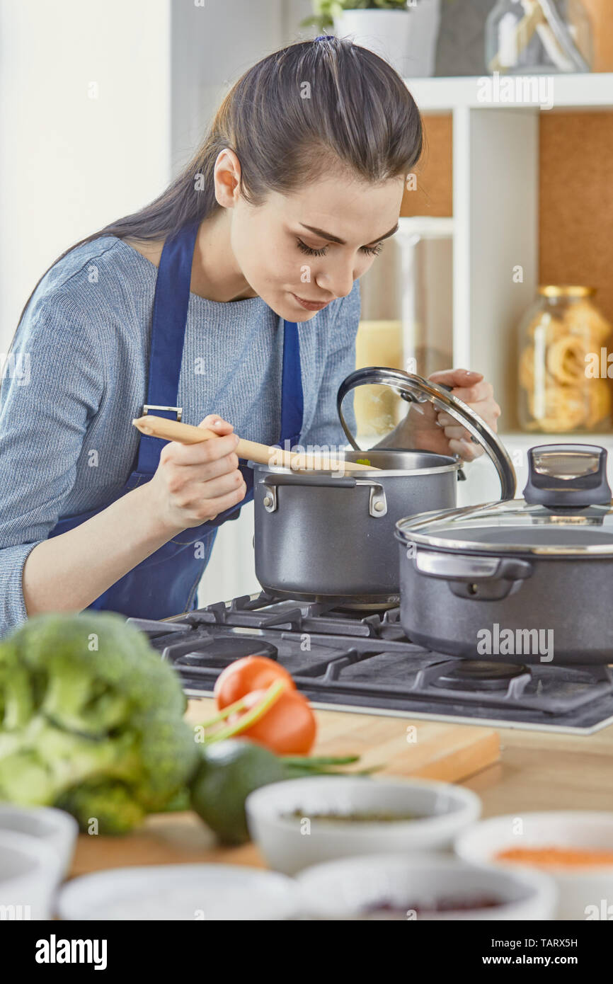 girl kitchen cooking