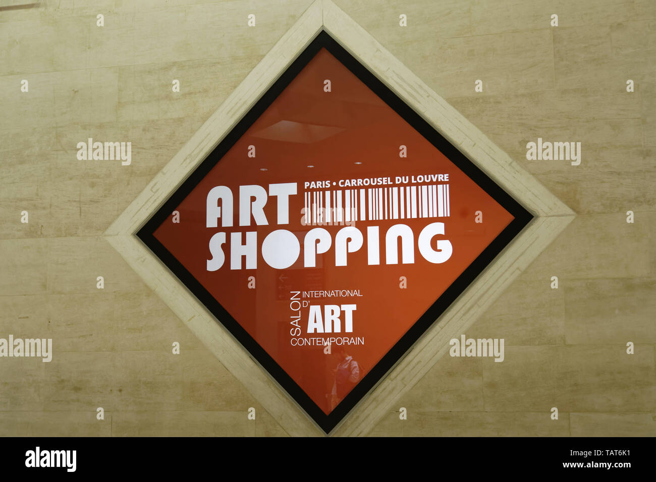 Paris, France. 26Th May, 2019.Art Shopping, The International Exhibition of Contemporary Art. Credit:Veronique Phitoussi/Alamy Stock Photo Stock Photo