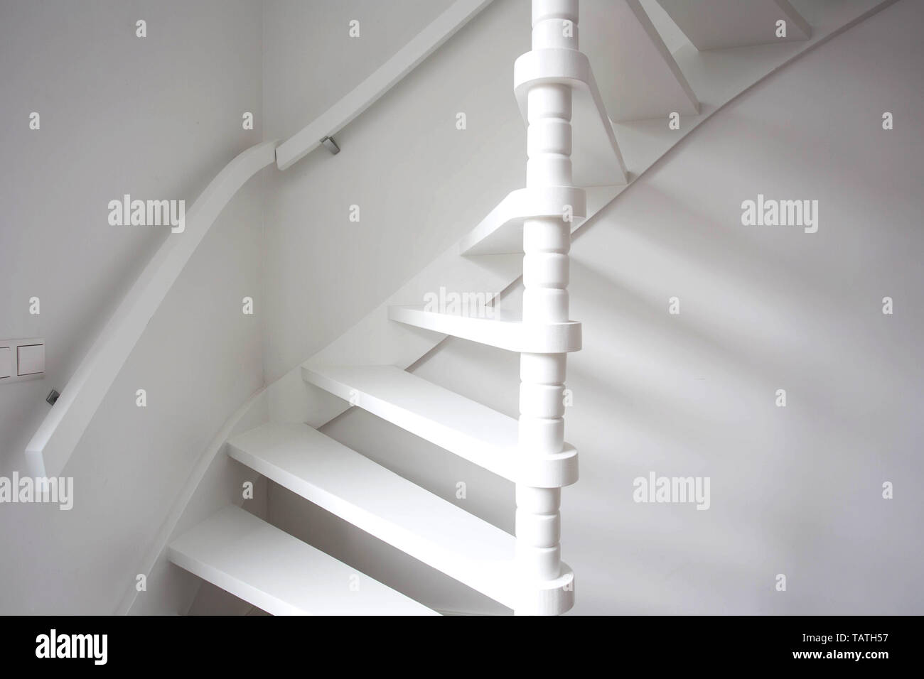Beautiful White Stairs Wooden: Elevating Home Interiors with Elegance Beautiful White Stairs Wooden: Elevating Home Interiors with Elegance