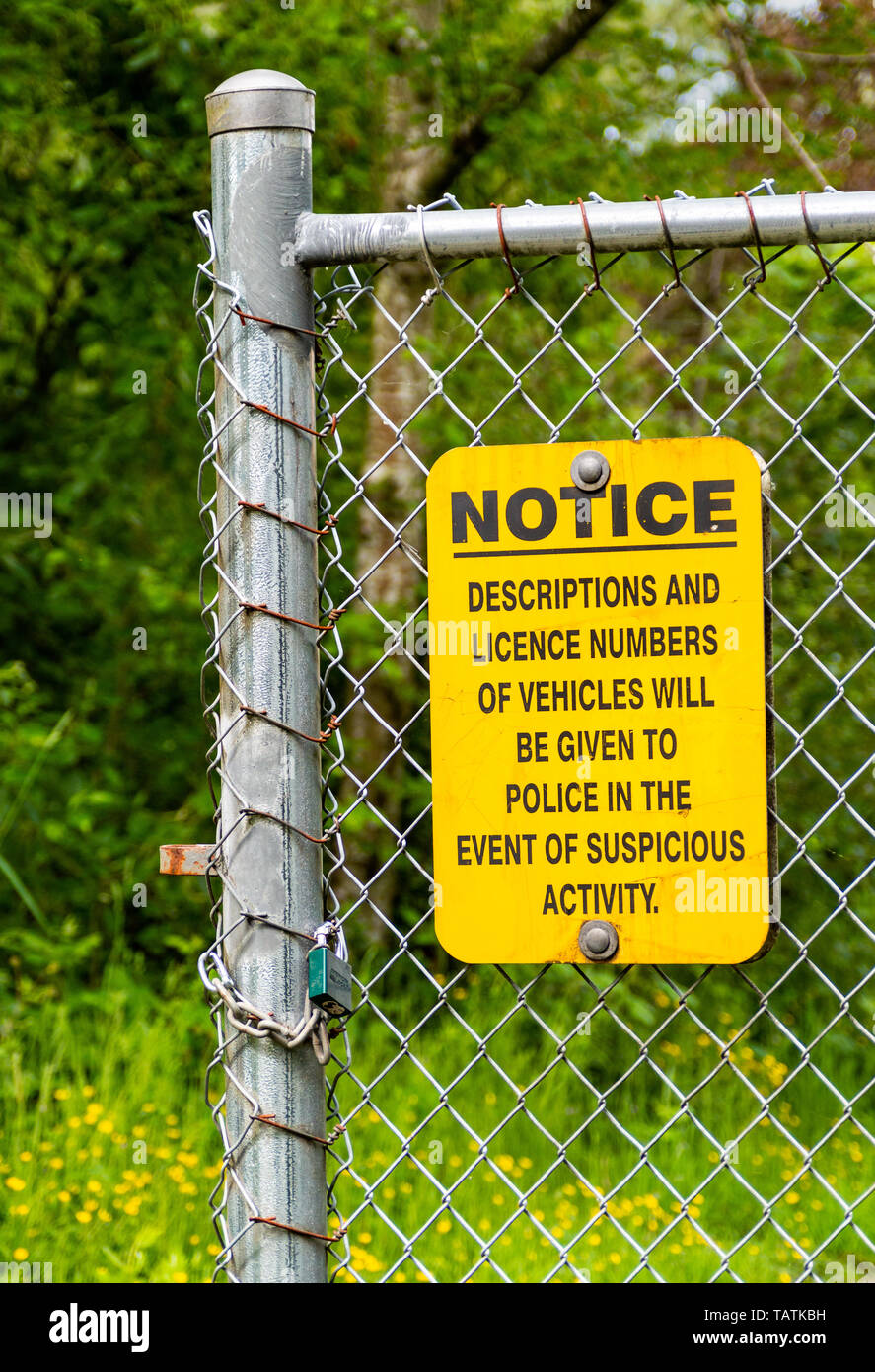 Yellow and black neighborhood crime and suspicious activity watch