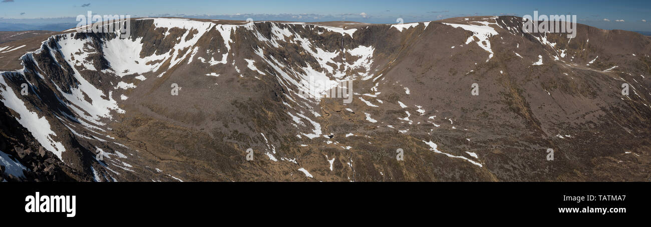 The eastern corries of Braeriach:  Garbh Choire Mor, Garbh Choire Dhaidh, and Coire Bhrochain, Cairngorm Mountains, Scotland Stock Photo