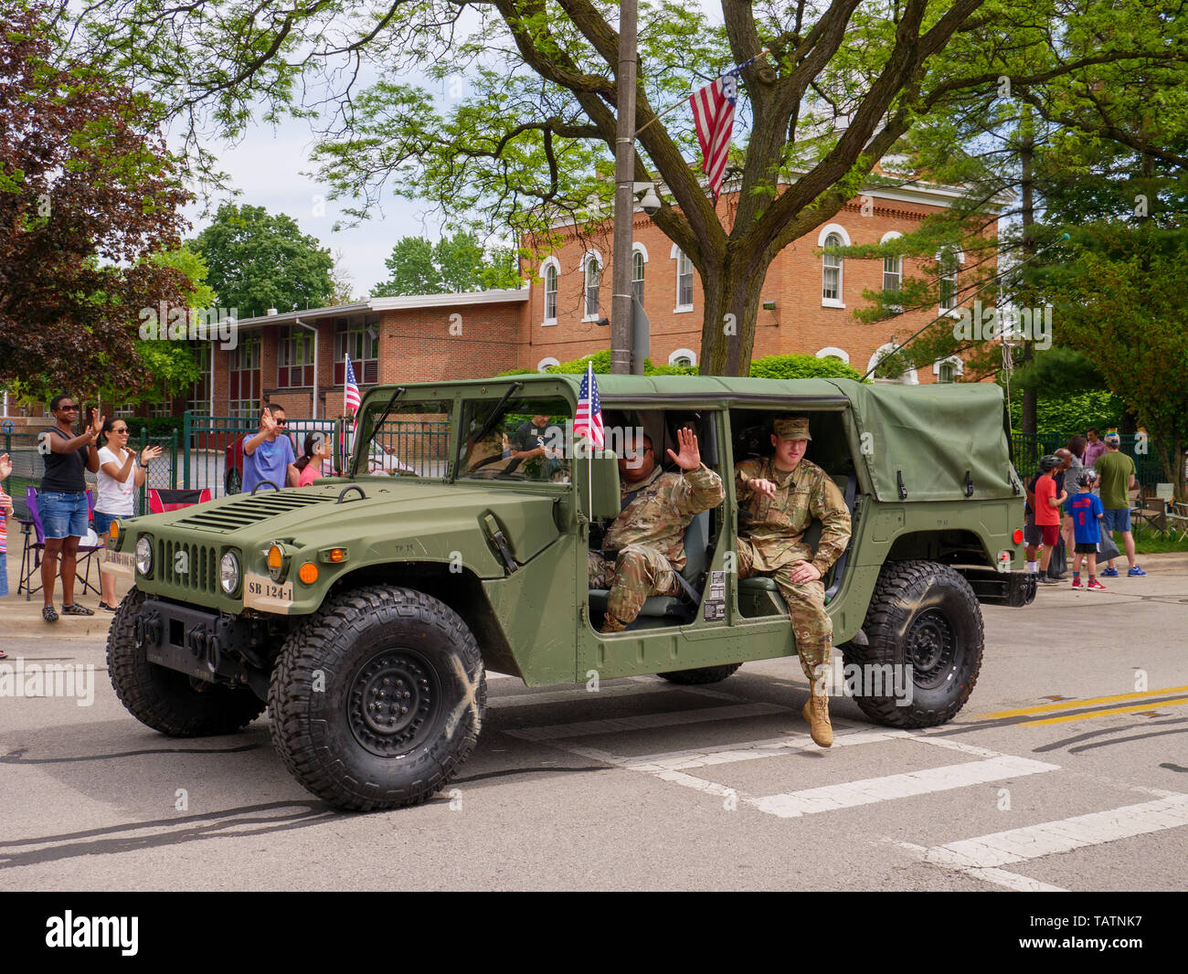 River Forest, Illinois, USA. 28th May, 2019. A U.S. Army Humvee at today's Memorial Day Parade. Stock Photo