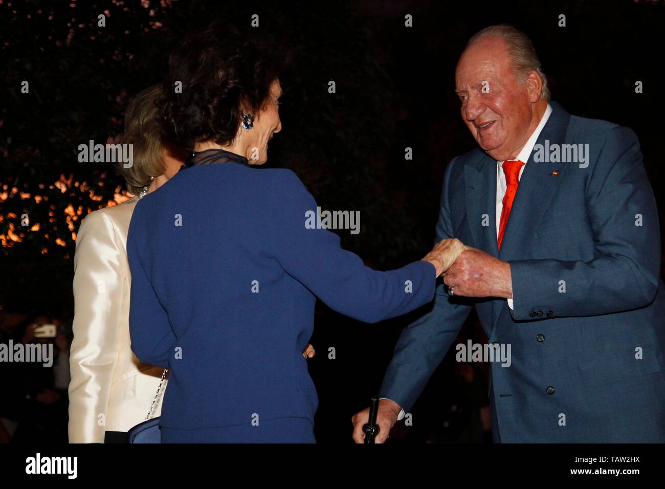 Sofia reyes hi-res stock photography and images - Page 19 - Alamy