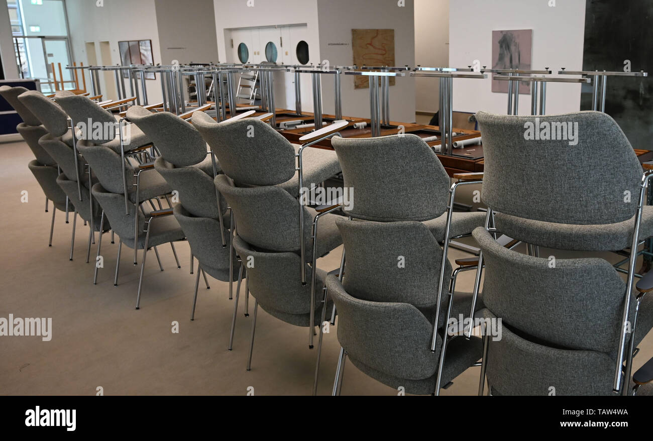 28 May 2019, Bremen: Chairs and tables have been stacked while tidying up in the citizenry. After the election, the parties want to meet for exploratory talks. Photo: Carmen Jaspersen/dpa Stock Photo