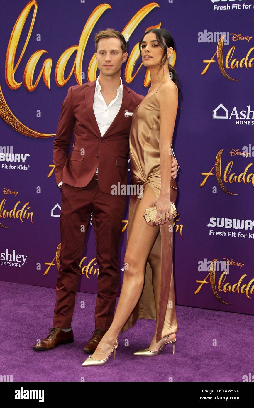 Laysla de oliveira aladdin