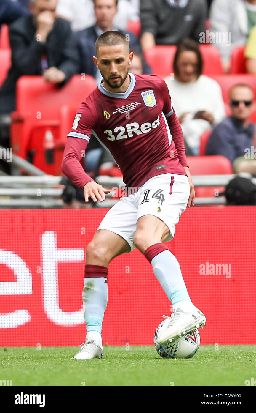 London, UK. 27th May, 2019. Conor Hourihane of Aston Villa during the EFL Sky Bet Championship Play-Off Final match between Aston Villa and Derby County at Wembley Stadium, London, England on 27 May 2019. Photo by Ken Sparks. Editorial use only, license required for commercial use. No use in betting, games or a single club/league/player publications. Credit: UK Sports Pics Ltd/Alamy Live News Stock Photo