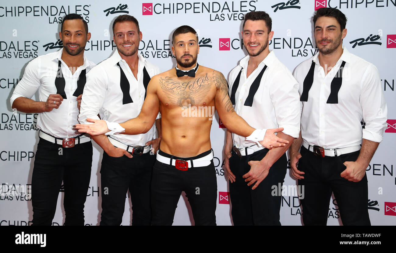 'Jersey Shore' star Vinny Guadagnino makes his debut as Chippendales(02)