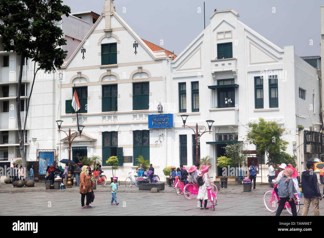 Wayang puppet Museum on Fatahillah Square in Jakarta old town Stock Photo Alamy