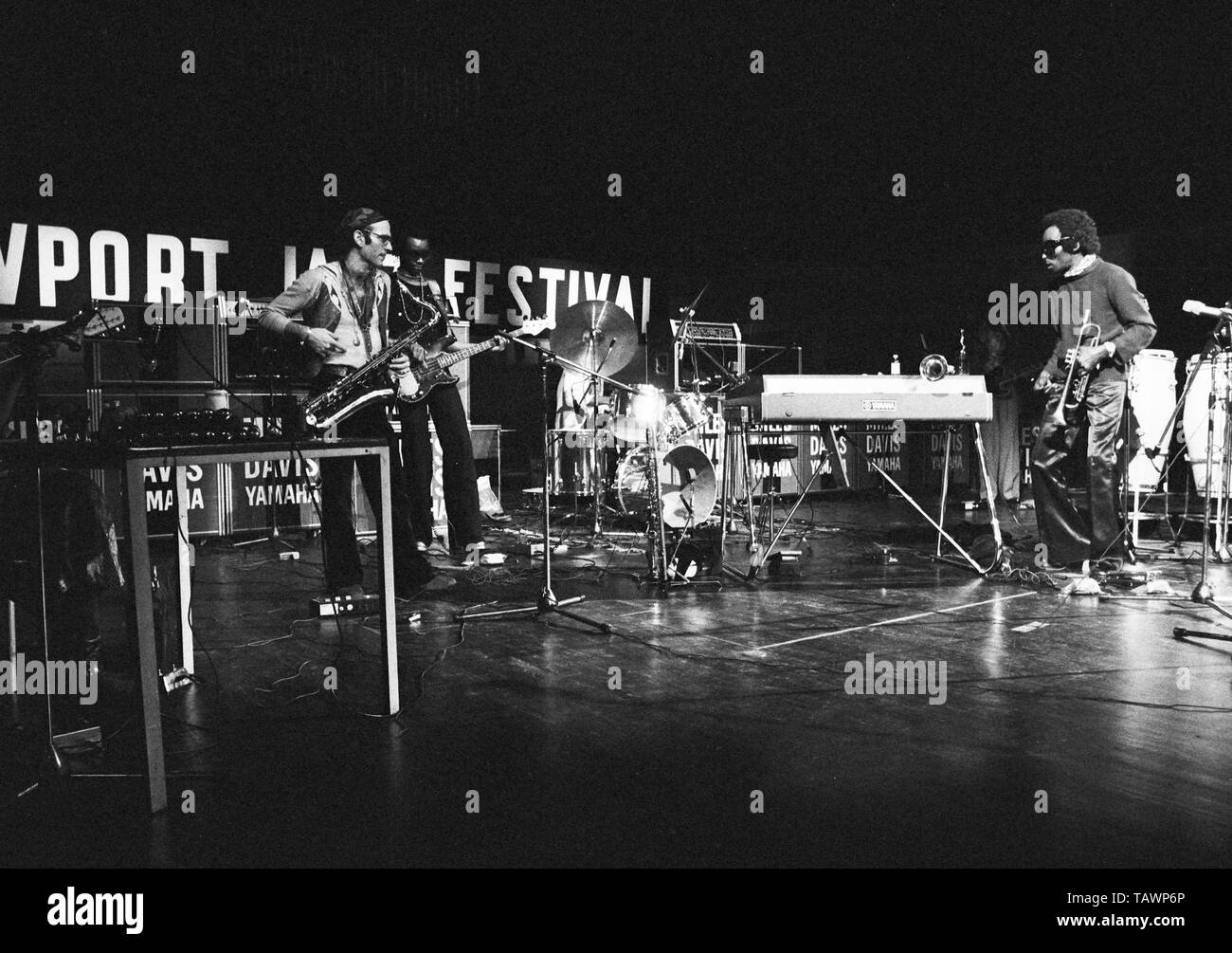 ROTTERDAM, HOLLAND - OCTOBER 29: Miles Davis performs live on stage at De Doelen Hall, Rotterdam, Holland on October 29 1971 (Photo by Gijsbert Hanekroot) Stock Photo