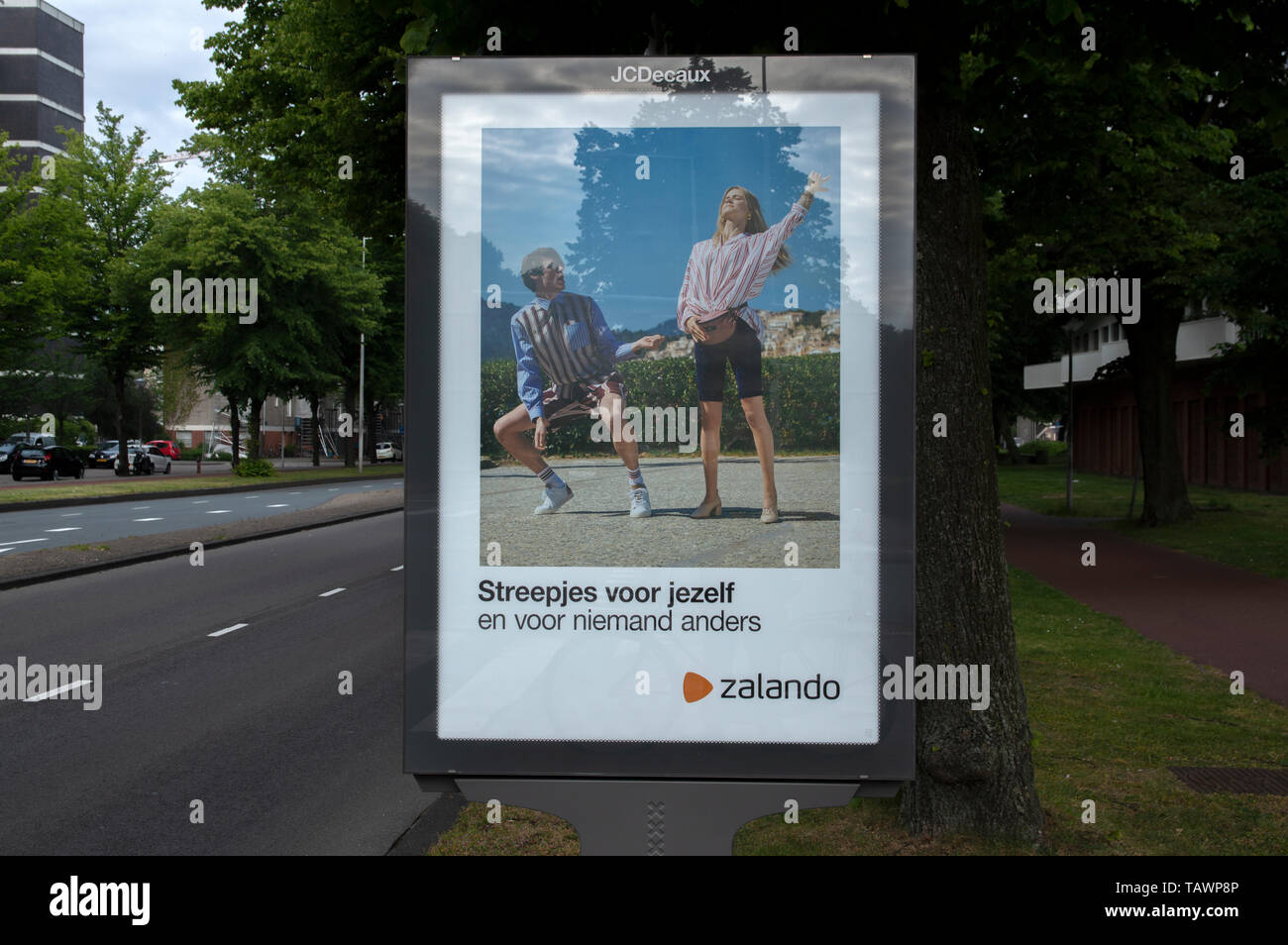 Billboard Zalando At Amsterdam The Netherlands 2019 Stock Photo - Alamy