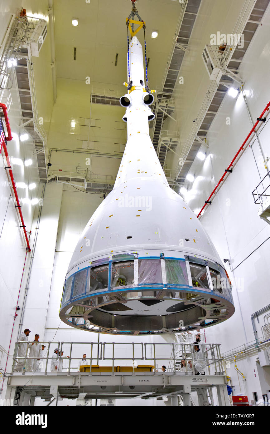 A test version of the NASA Orion crew module attached with the Launch ...