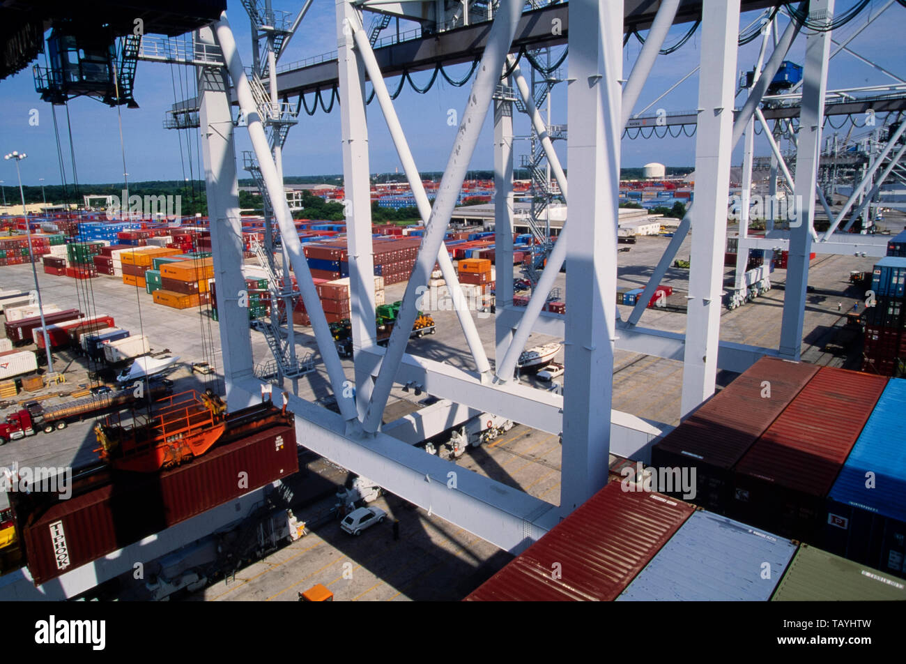 Containerized freight loading and unloading at the Port of Savannah