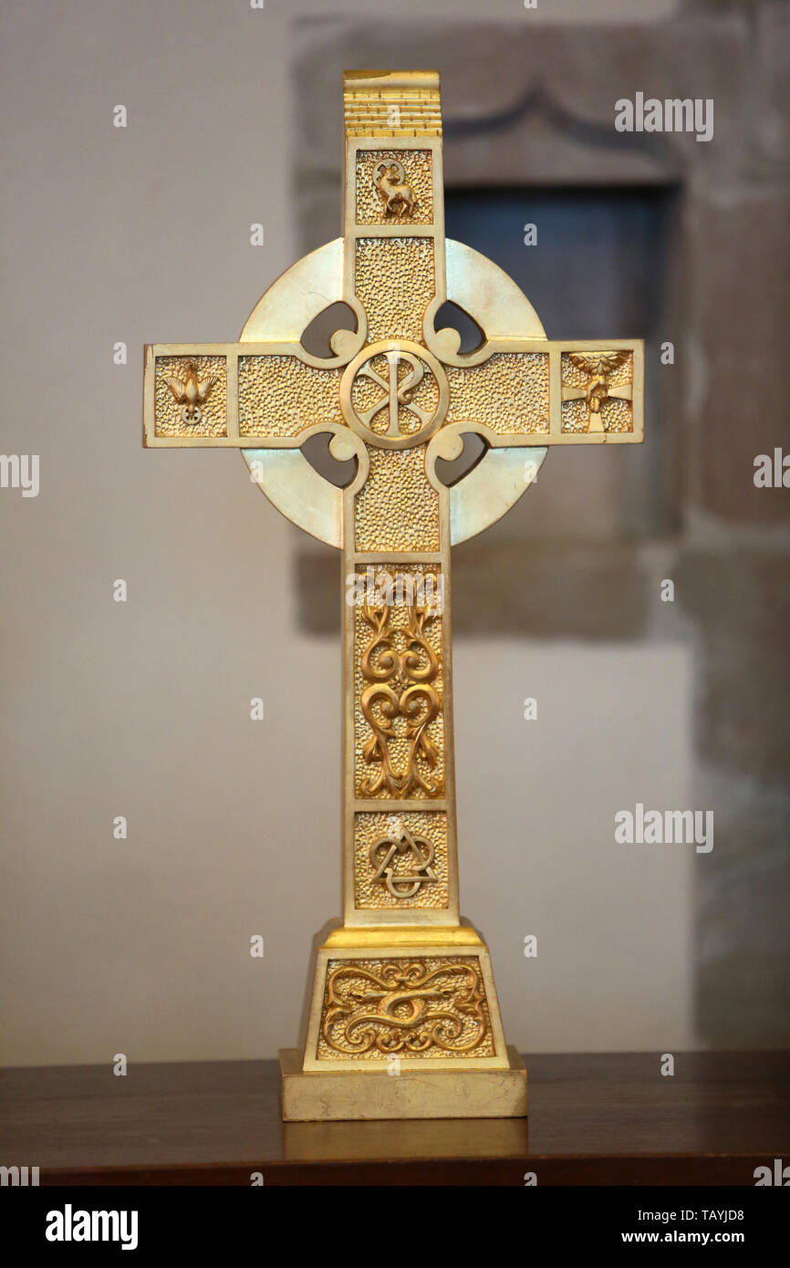 Croix protestante. St. Pierre Cathedral. Suisse. Stock Photo